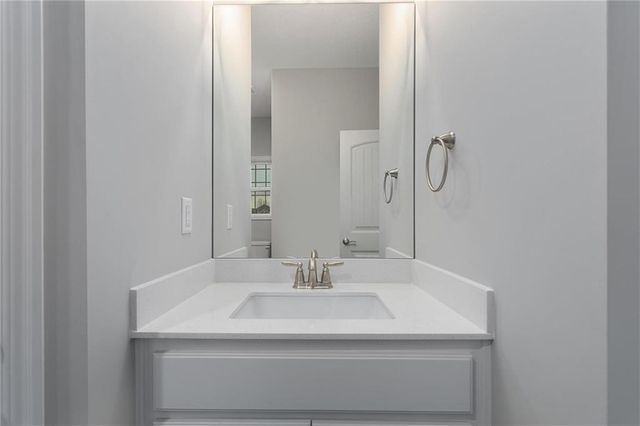 11128 N Bristol Avenue, Kansas City, MO 64156