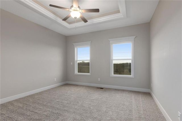 11128 N Bristol Avenue, Kansas City, MO 64156