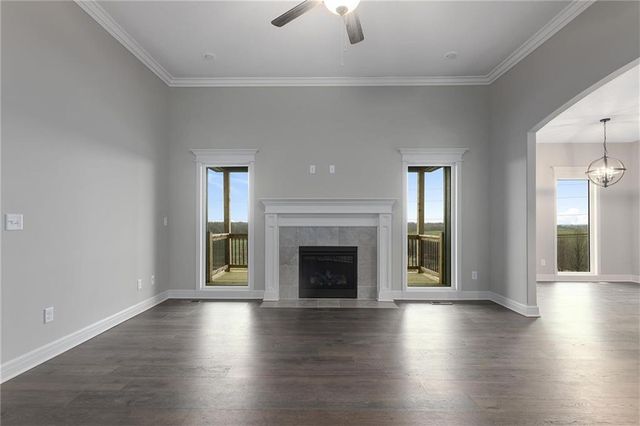 11128 N Bristol Avenue, Kansas City, MO 64156