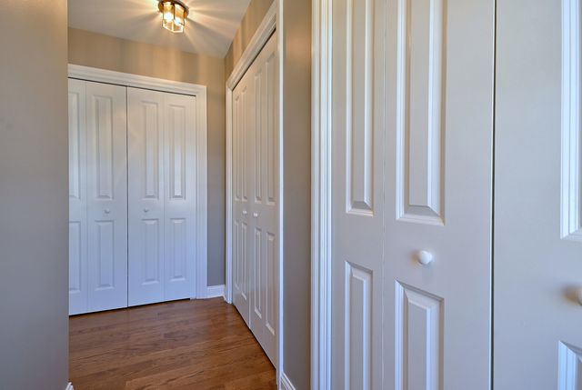 575 Montego Drive, Elk Grove Village, IL 60007