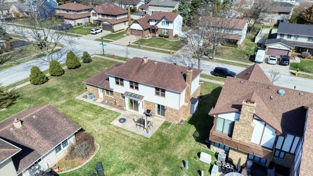 575 Montego Drive, Elk Grove Village, IL 60007