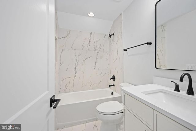 9435 SIGNATURE WAY, Fredericksburg, VA 22407