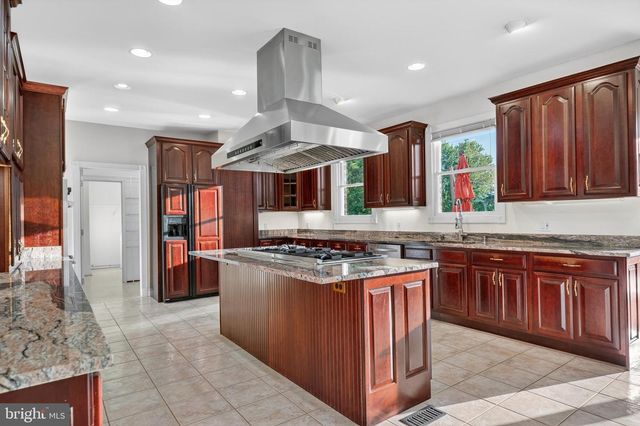 1312 DOUBLE GATE CT, Davidsonville, MD 21035