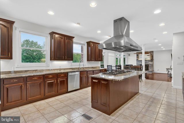 1312 DOUBLE GATE CT, Davidsonville, MD 21035