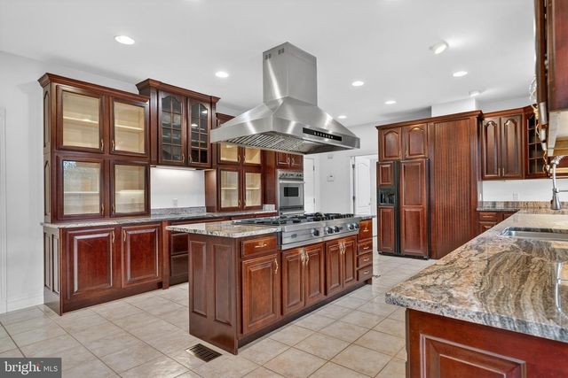 1312 DOUBLE GATE CT, Davidsonville, MD 21035