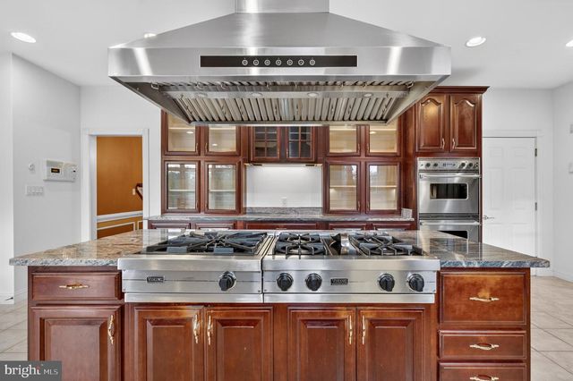 1312 DOUBLE GATE CT, Davidsonville, MD 21035