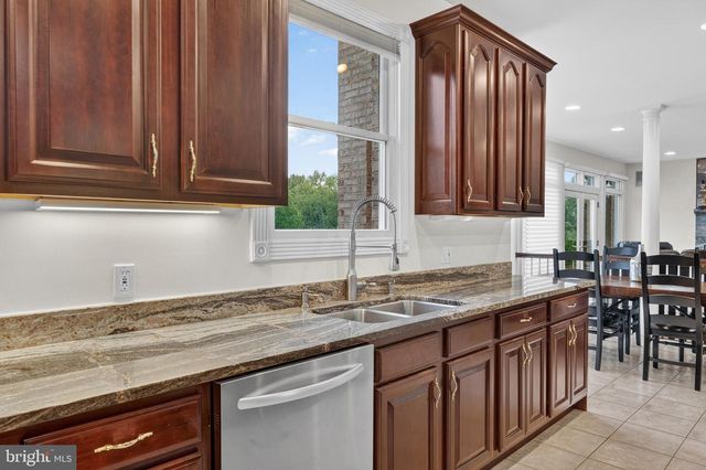 1312 DOUBLE GATE CT, Davidsonville, MD 21035