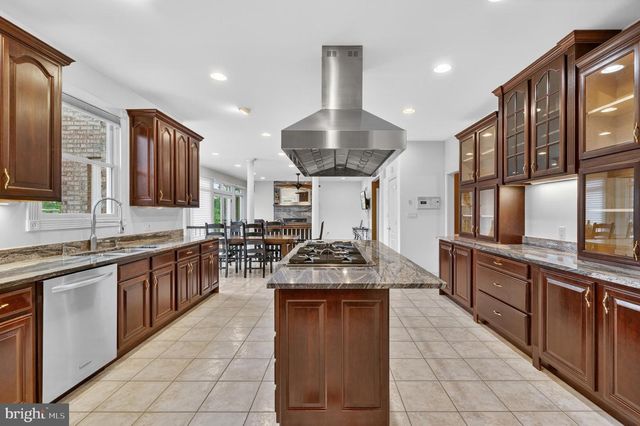 1312 DOUBLE GATE CT, Davidsonville, MD 21035