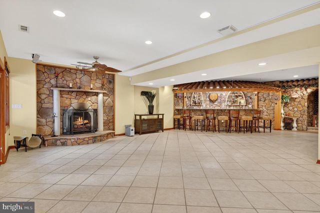 1312 DOUBLE GATE CT, Davidsonville, MD 21035