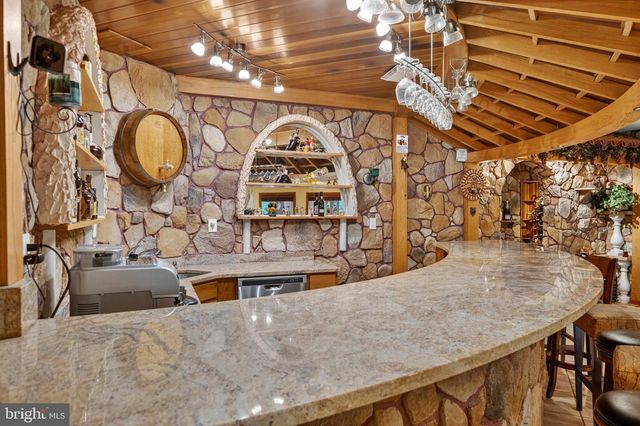 1312 DOUBLE GATE CT, Davidsonville, MD 21035