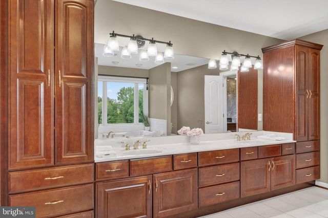 1312 DOUBLE GATE CT, Davidsonville, MD 21035