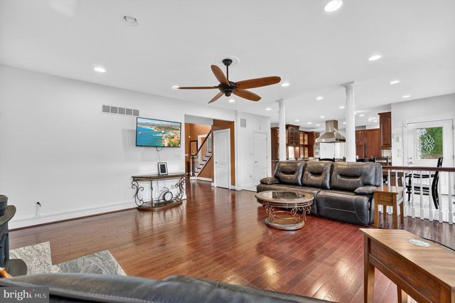1312 DOUBLE GATE CT, Davidsonville, MD 21035