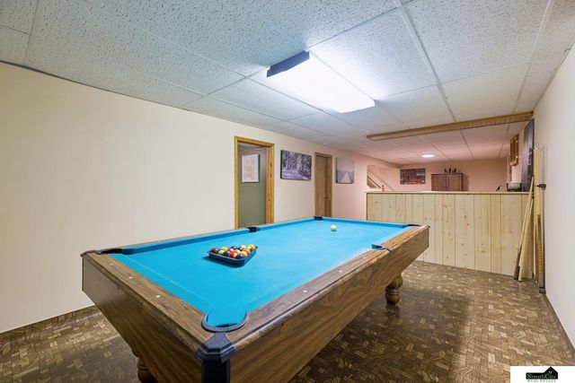5259 Goldenrod Circle, Lincoln, NE 68512