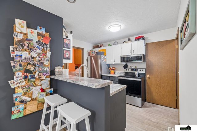 5259 Goldenrod Circle, Lincoln, NE 68512