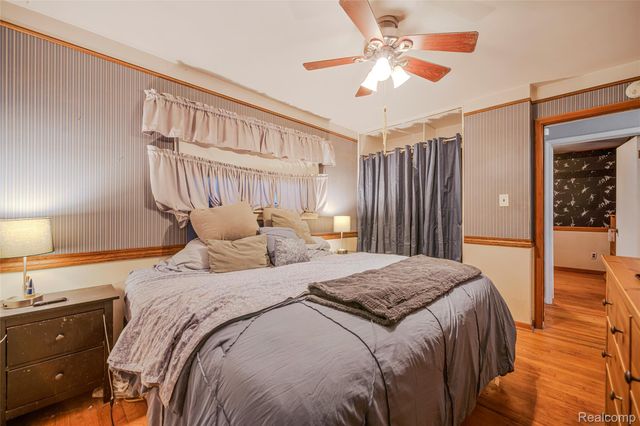 3980 Campbell Street, Dearborn Heights, MI 48125