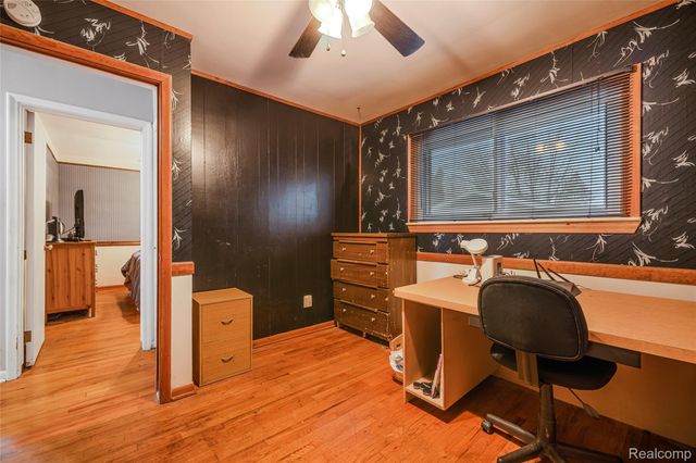 3980 Campbell Street, Dearborn Heights, MI 48125