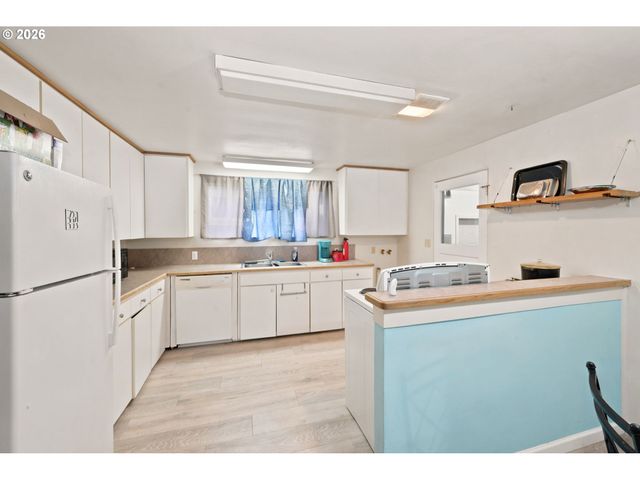 1205 TAYLOR St, Eugene, OR 97402