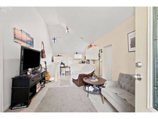 1205 TAYLOR St, Eugene, OR 97402