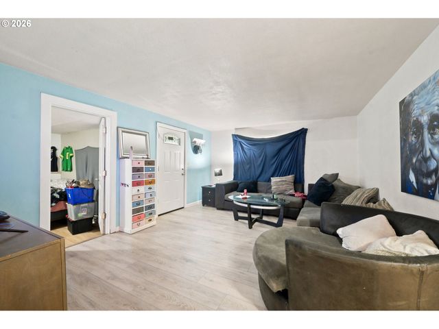 1205 TAYLOR St, Eugene, OR 97402