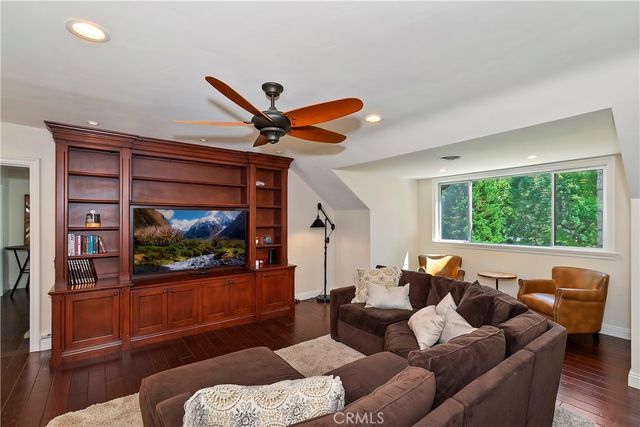 28411 North Shore Road, Lake Arrowhead, CA 92352