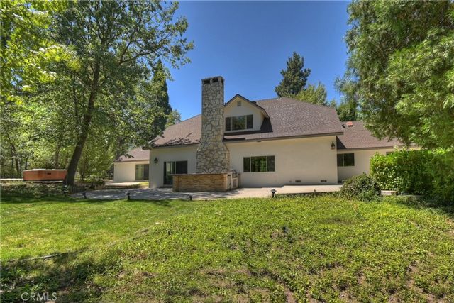 28411 North Shore Road, Lake Arrowhead, CA 92352