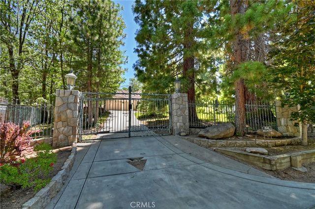 28411 North Shore Road, Lake Arrowhead, CA 92352
