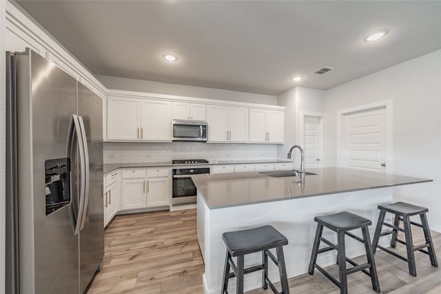 1229 Cinco Treaty Trail, Fort Worth, TX 76052