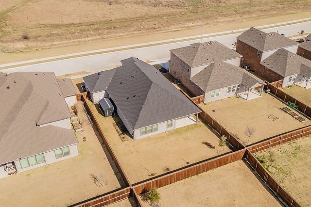 1229 Cinco Treaty Trail, Fort Worth, TX 76052