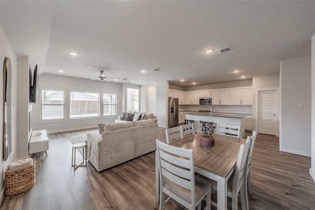 1229 Cinco Treaty Trail, Fort Worth, TX 76052