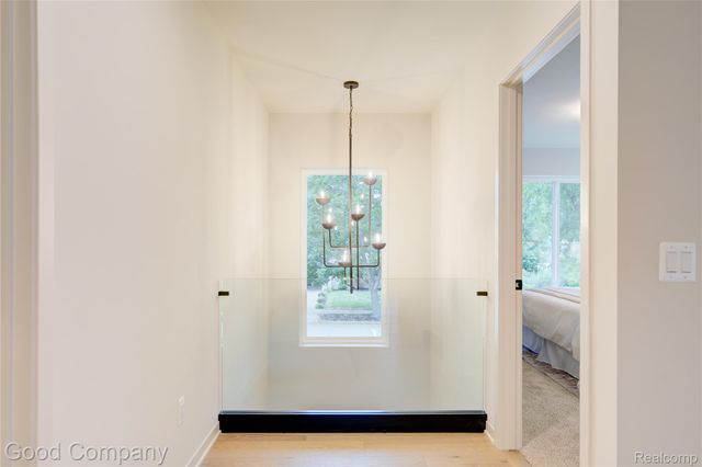 1816 Clifton Avenue, Royal Oak, MI 48073