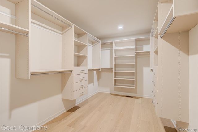 1816 Clifton Avenue, Royal Oak, MI 48073