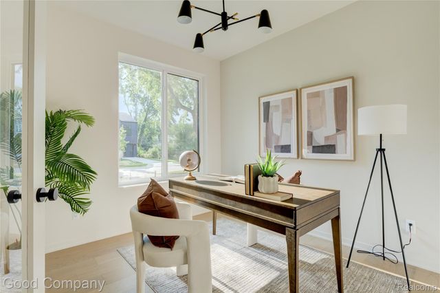 1816 Clifton Avenue, Royal Oak, MI 48073