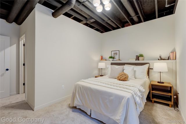 1816 Clifton Avenue, Royal Oak, MI 48073