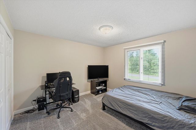16525 Bataan Street NE, Ham Lake, MN 55304