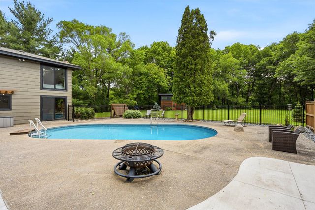 16525 Bataan Street NE, Ham Lake, MN 55304