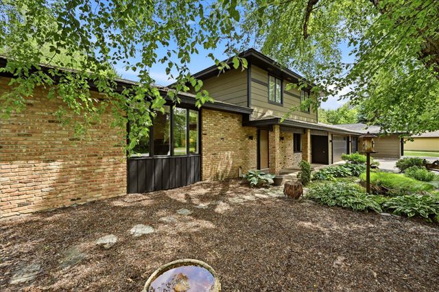 16525 Bataan Street NE, Ham Lake, MN 55304