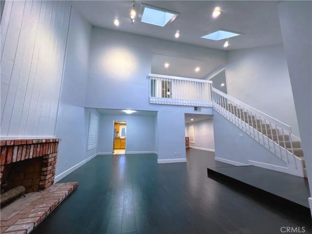 12 Colonial, Irvine, CA 92620