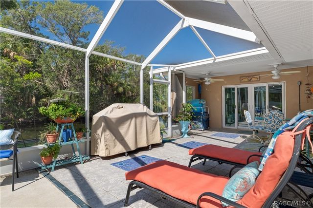 2160 N Watersedge Drive, Crystal River, FL 34429