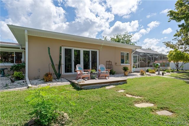 2160 N Watersedge Drive, Crystal River, FL 34429