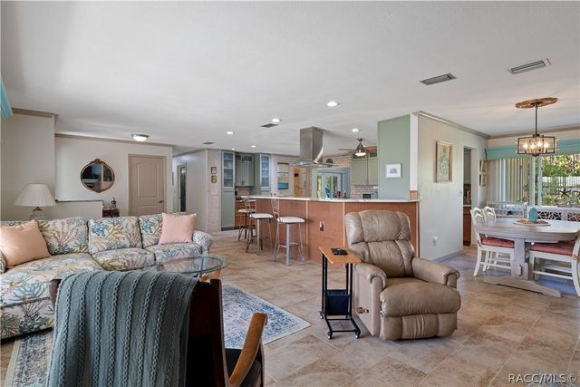 2160 N Watersedge Drive, Crystal River, FL 34429