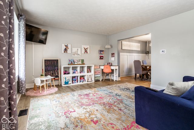 10341 Dolphin Lane, Indianapolis, IN 46256