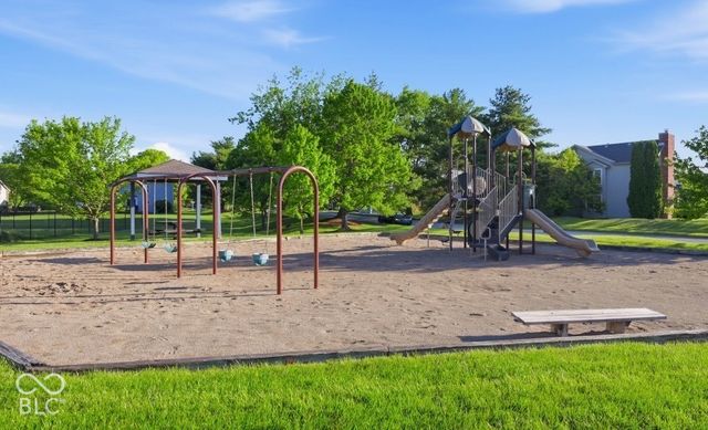10341 Dolphin Lane, Indianapolis, IN 46256