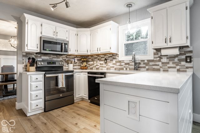 10341 Dolphin Lane, Indianapolis, IN 46256