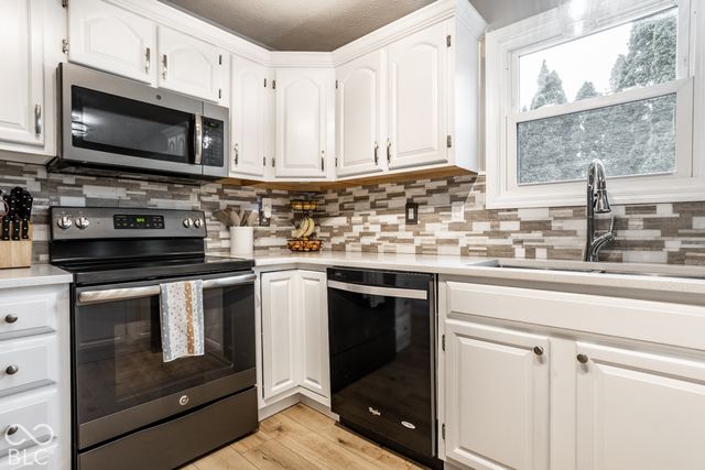 10341 Dolphin Lane, Indianapolis, IN 46256
