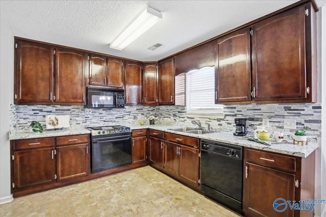 106 Braves Drive, Huntsville, AL 35811