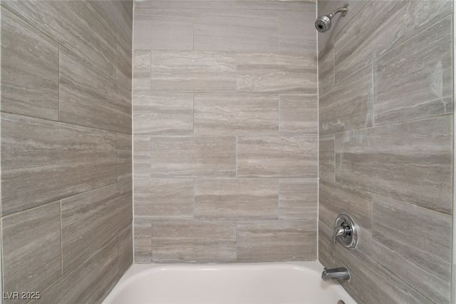 1943 Quintearo Street, Las Vegas, NV 89115