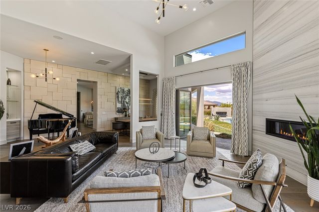4050 North Tomsik Street, Las Vegas, NV 89129