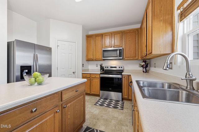 44 Arbor Hill Place, Mcleansville, NC 27301