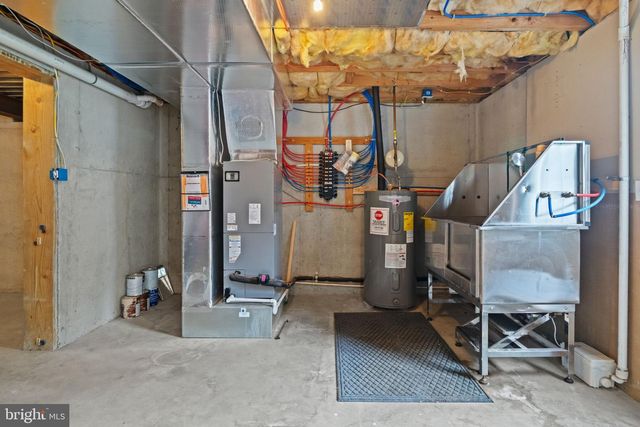 1014 DAISY DR, Temple, PA 19560