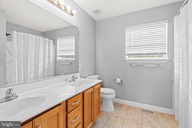 1014 DAISY DR, Temple, PA 19560